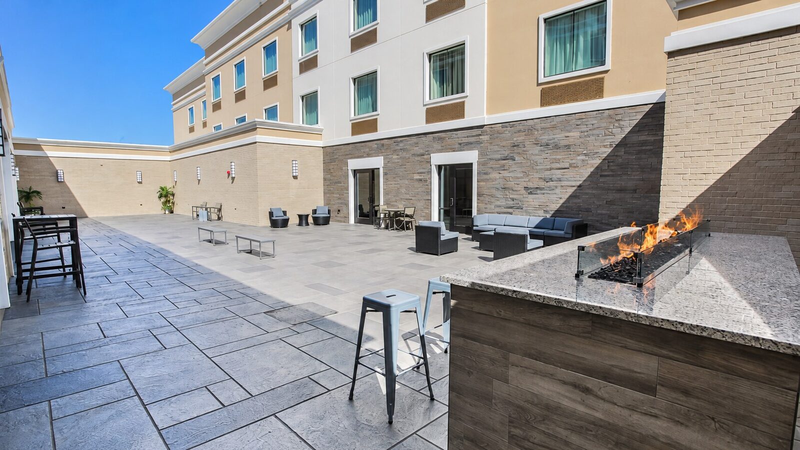 Private Courtyard